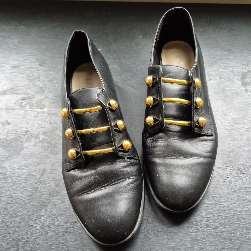 Nine West Black and Gold Women's Shoes
